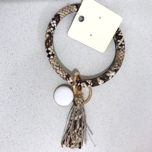BOGO ALL Keychains-Snakeskin Round Keychain Tassel - Picture 7 of 8